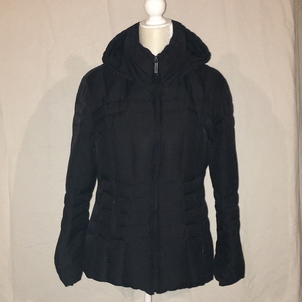 Black puffer coat by Calvin Klein ▪️🧥